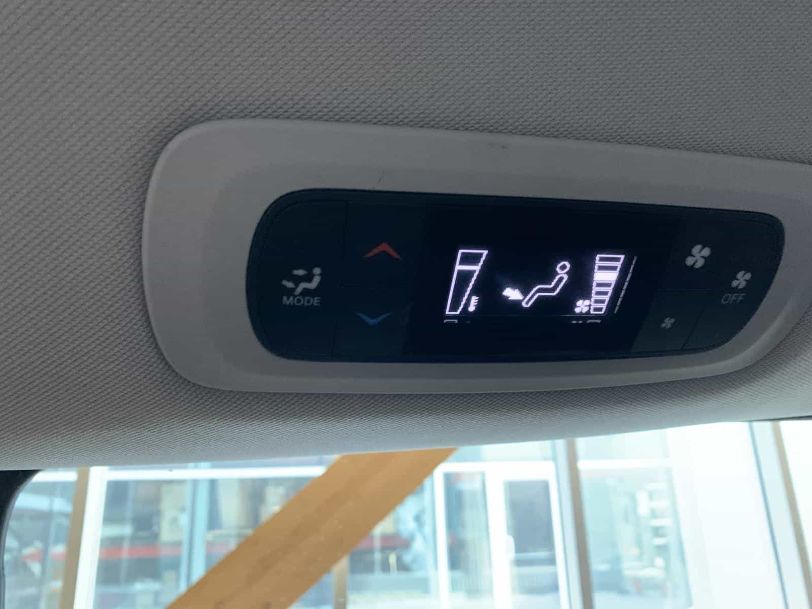 2019 Chrysler Pacifica Touring - Image 26