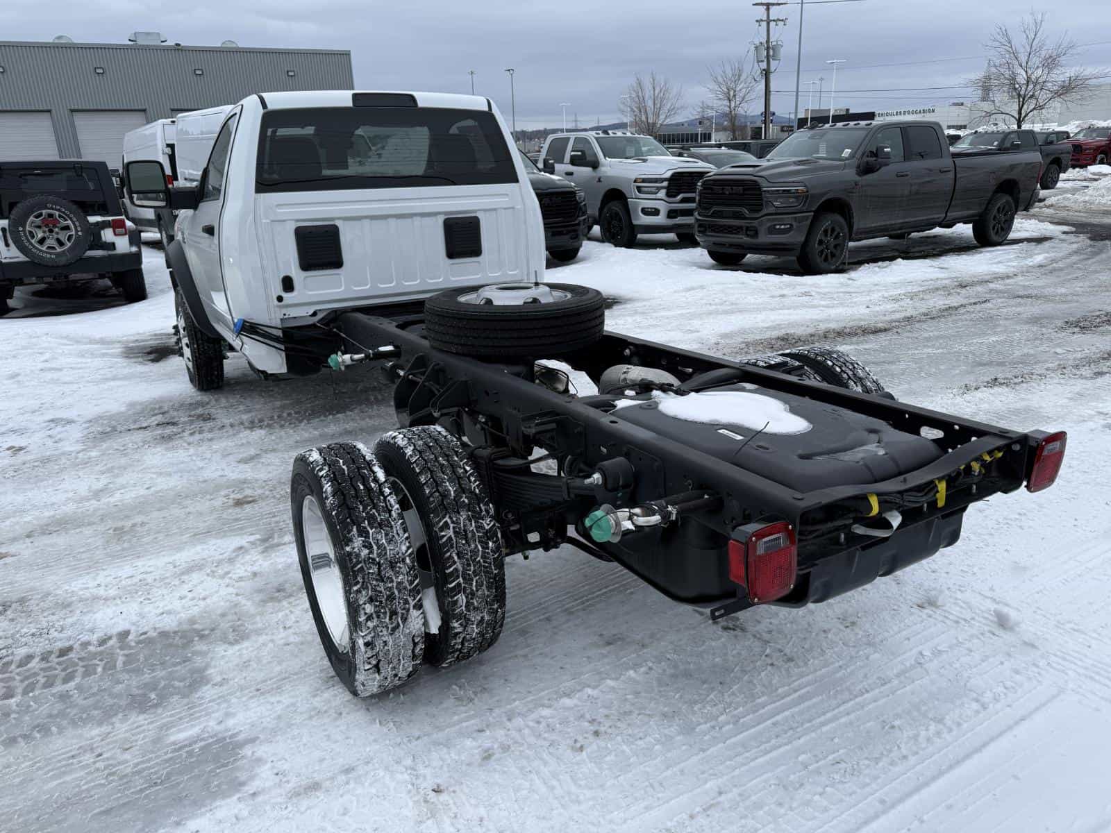 2025 RAM Chassis Cab 5500 Tradesman - Image 5