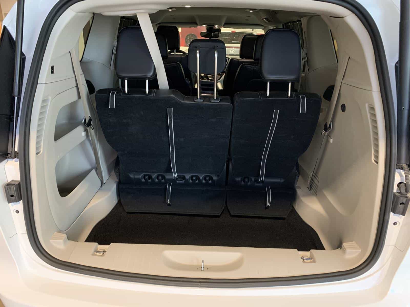 2024 Chrysler Pacifica Touring L Touring L - Image 10