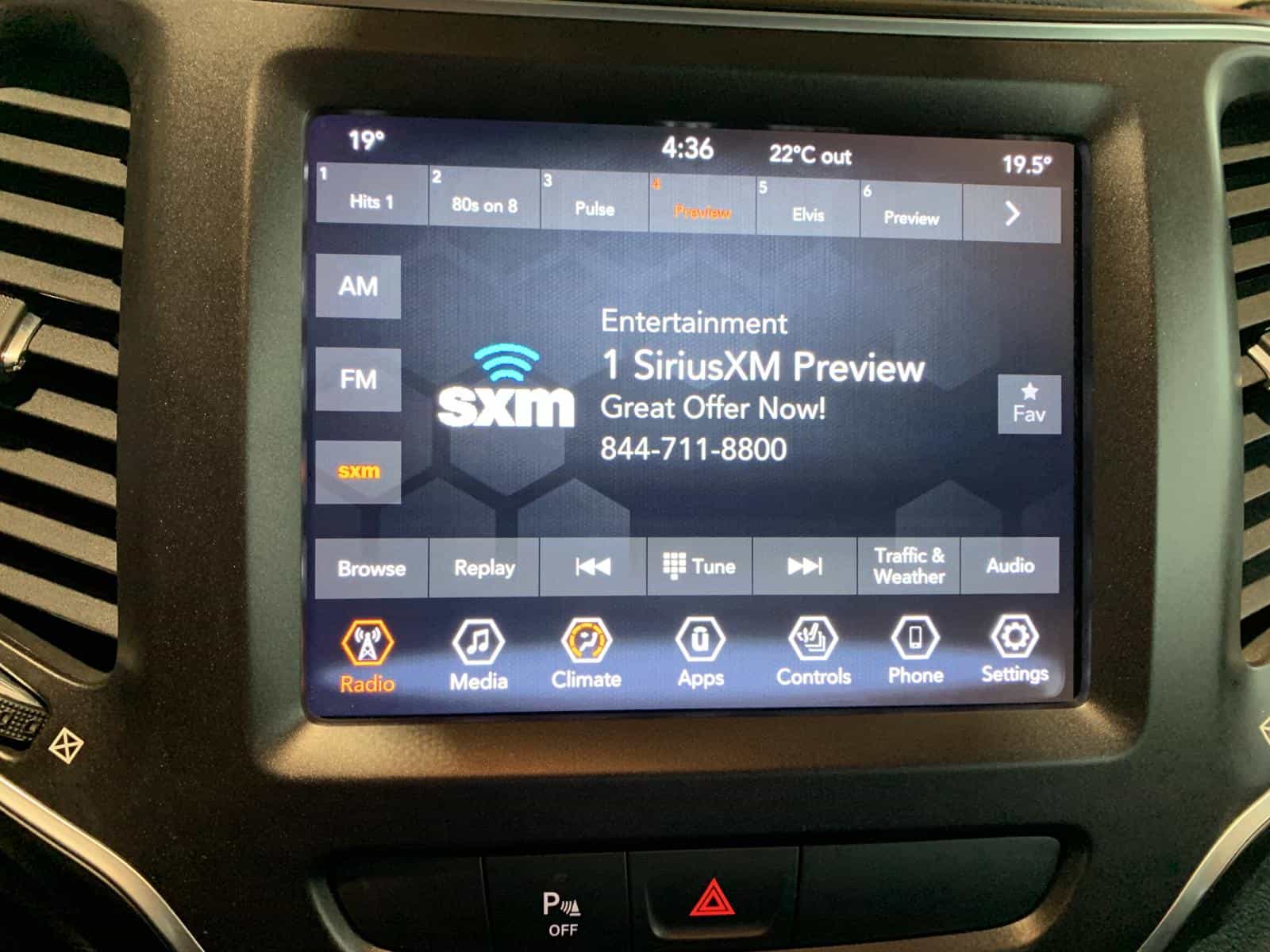 2021 Jeep Cherokee Trailhawk - Image 14