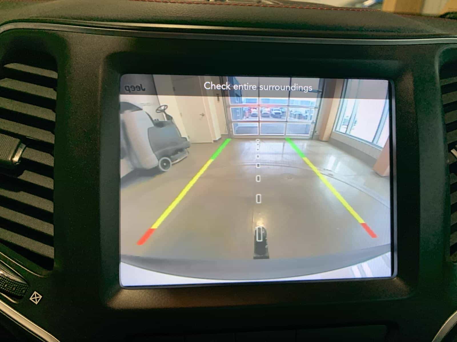 2021 Jeep Cherokee Trailhawk - Image 13