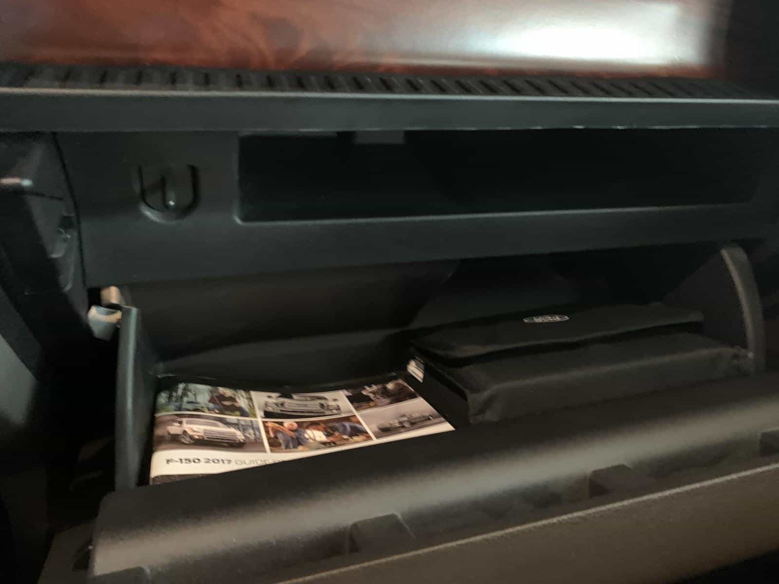 2017 Ford F150 King Ranch - Image 32