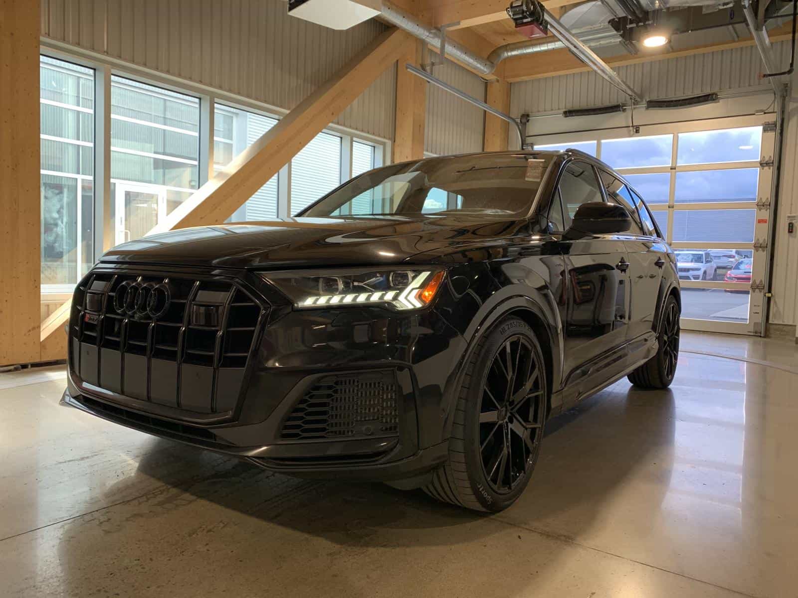 Image 2 Audi SQ7 Base 2024