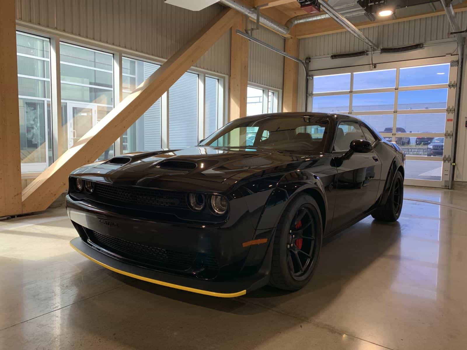 Image 2 Dodge Challenger SRT HELLCAT REDEYE À PROFIL ÉLARGI 2023