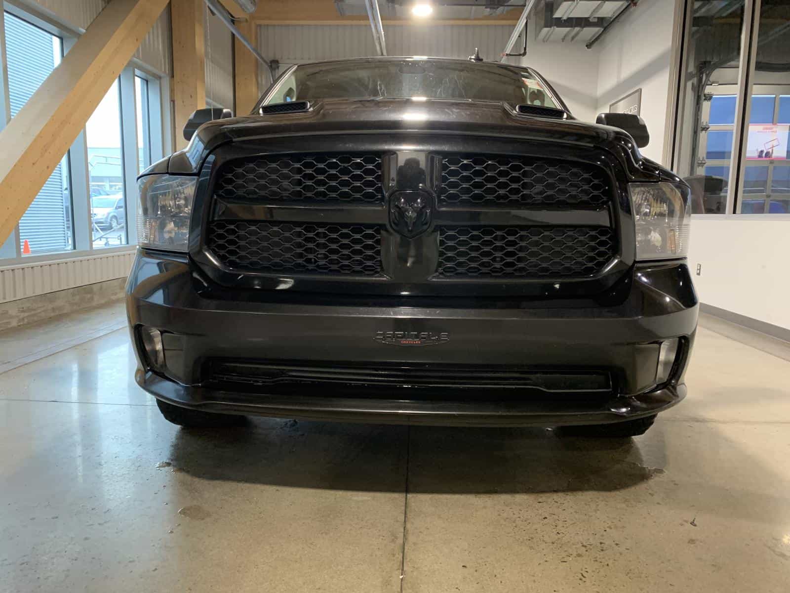 2021 RAM 1500 CLASSIC TRADESMAN Express - Image 5
