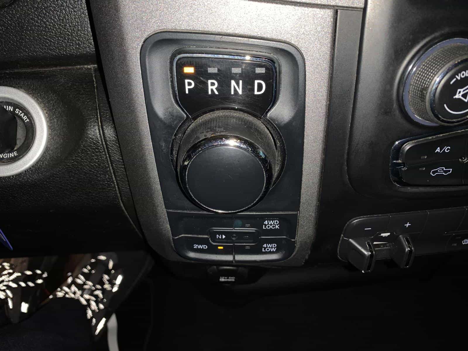 2021 RAM 1500 CLASSIC TRADESMAN Express - Image 17