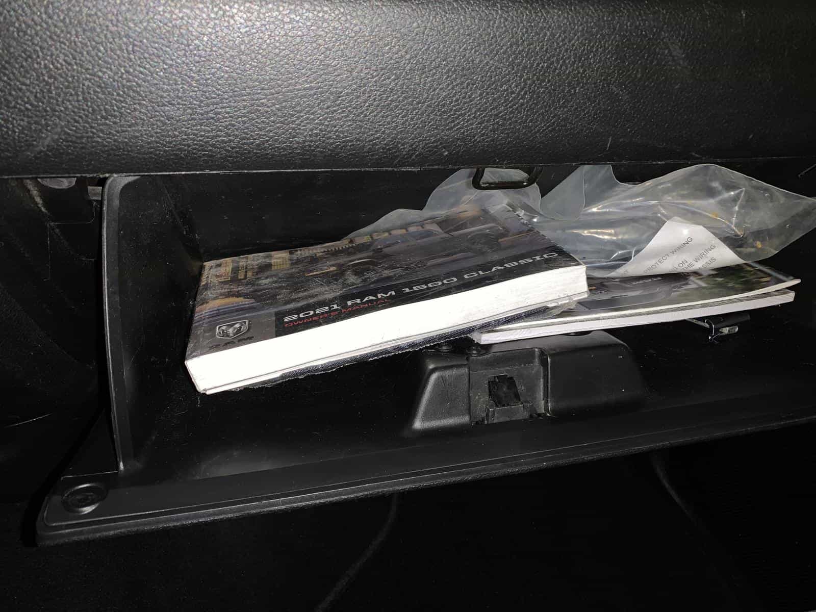 2021 RAM 1500 CLASSIC TRADESMAN Express - Image 28