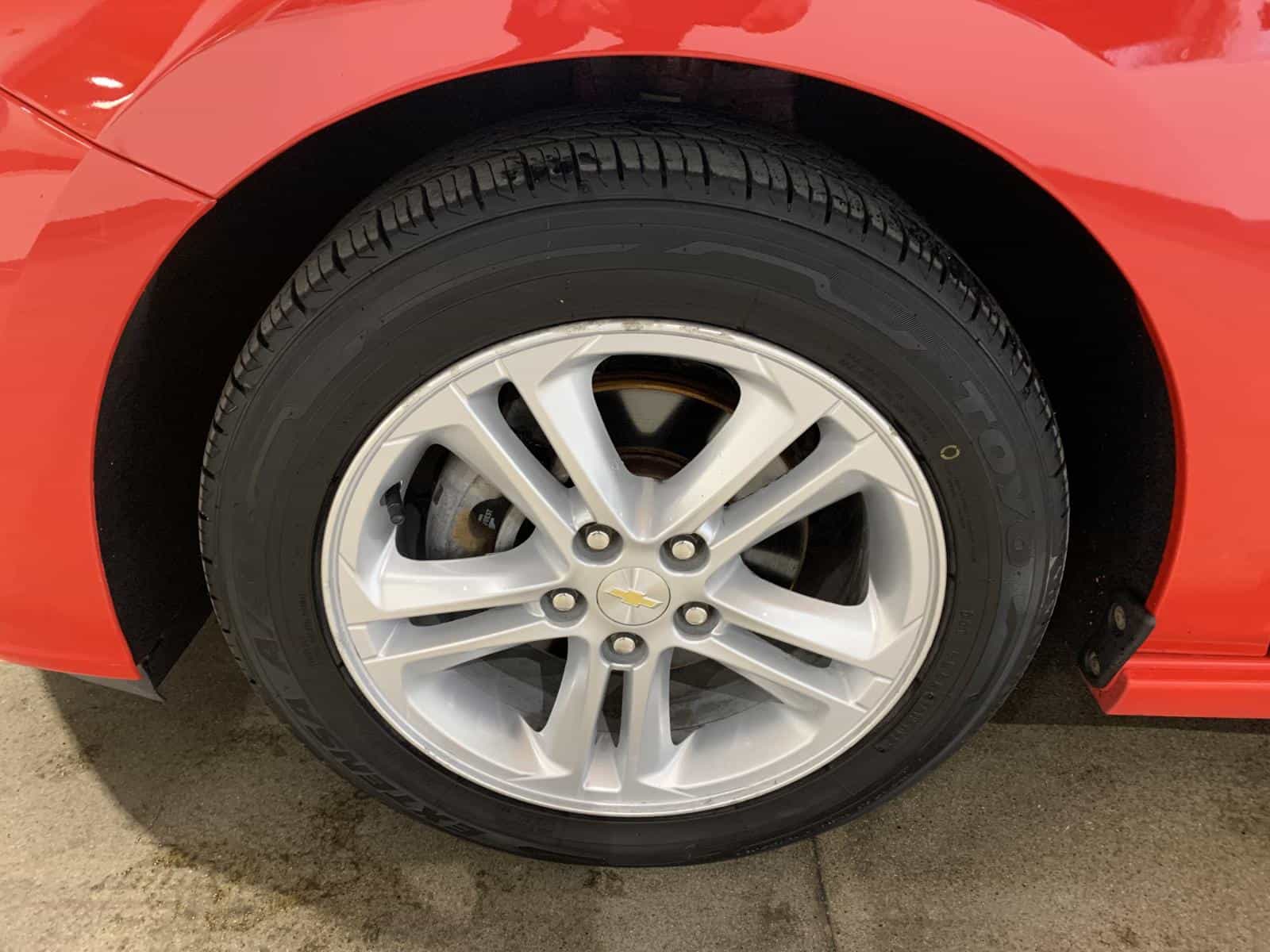 2018 Chevrolet CRUZE LT LT - Image 7