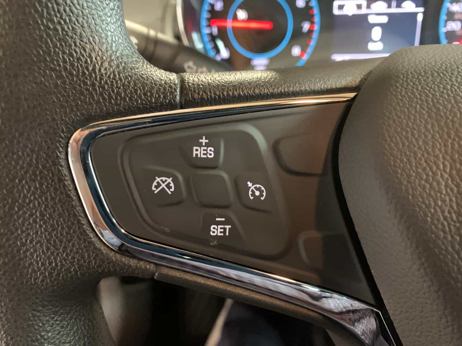 2018 Chevrolet CRUZE LT LT - Image 19