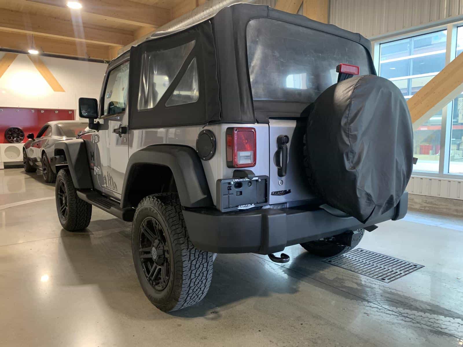 Image 3 Jeep Wrangler Sport 2013