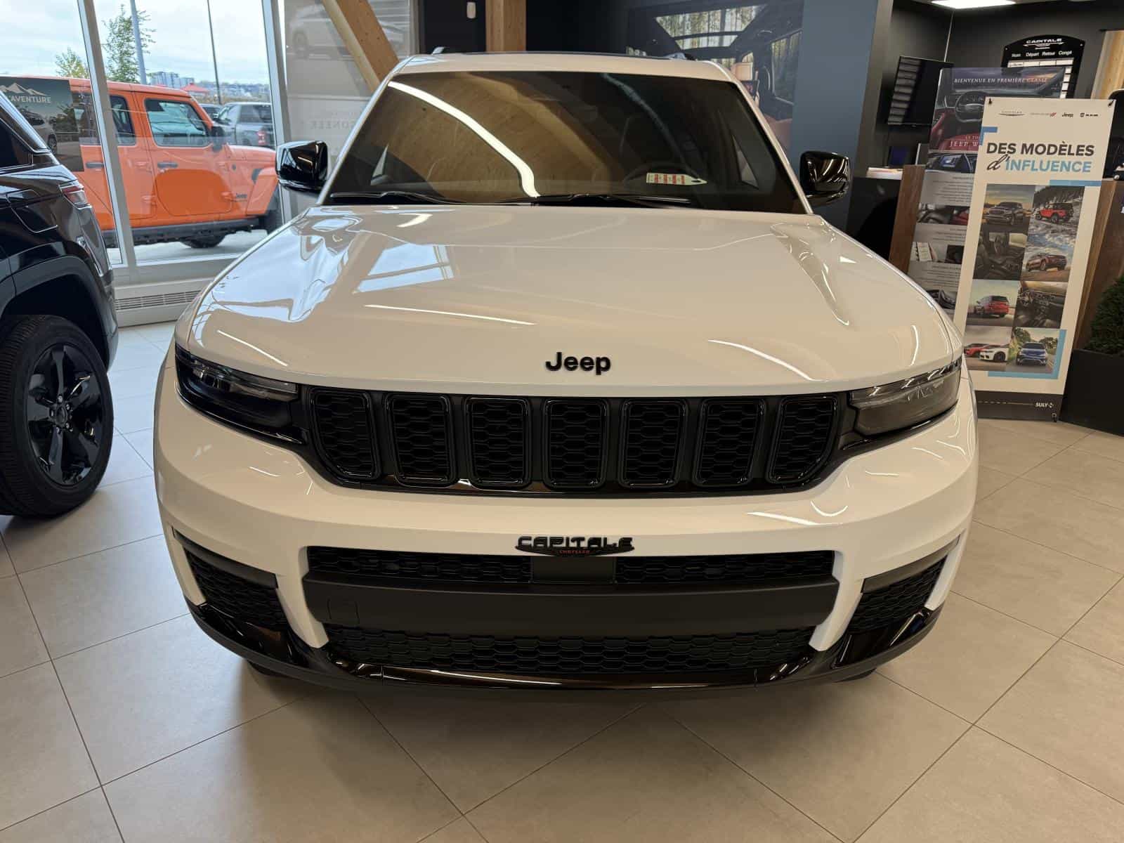 2025 Jeep Grand Cherokee L Limited - Image 2