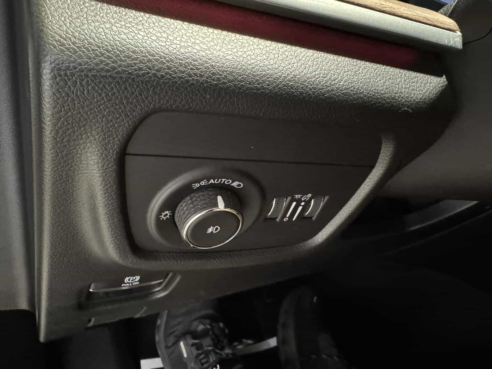 Image 24 Jeep Grand Cherokee L Summit 2022