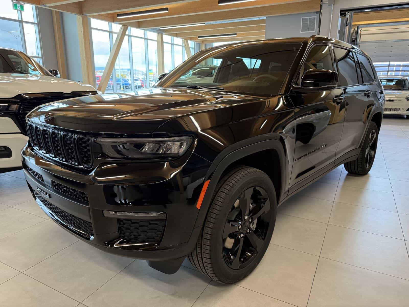 2025 Jeep Grand Cherokee L Limited - Image 1