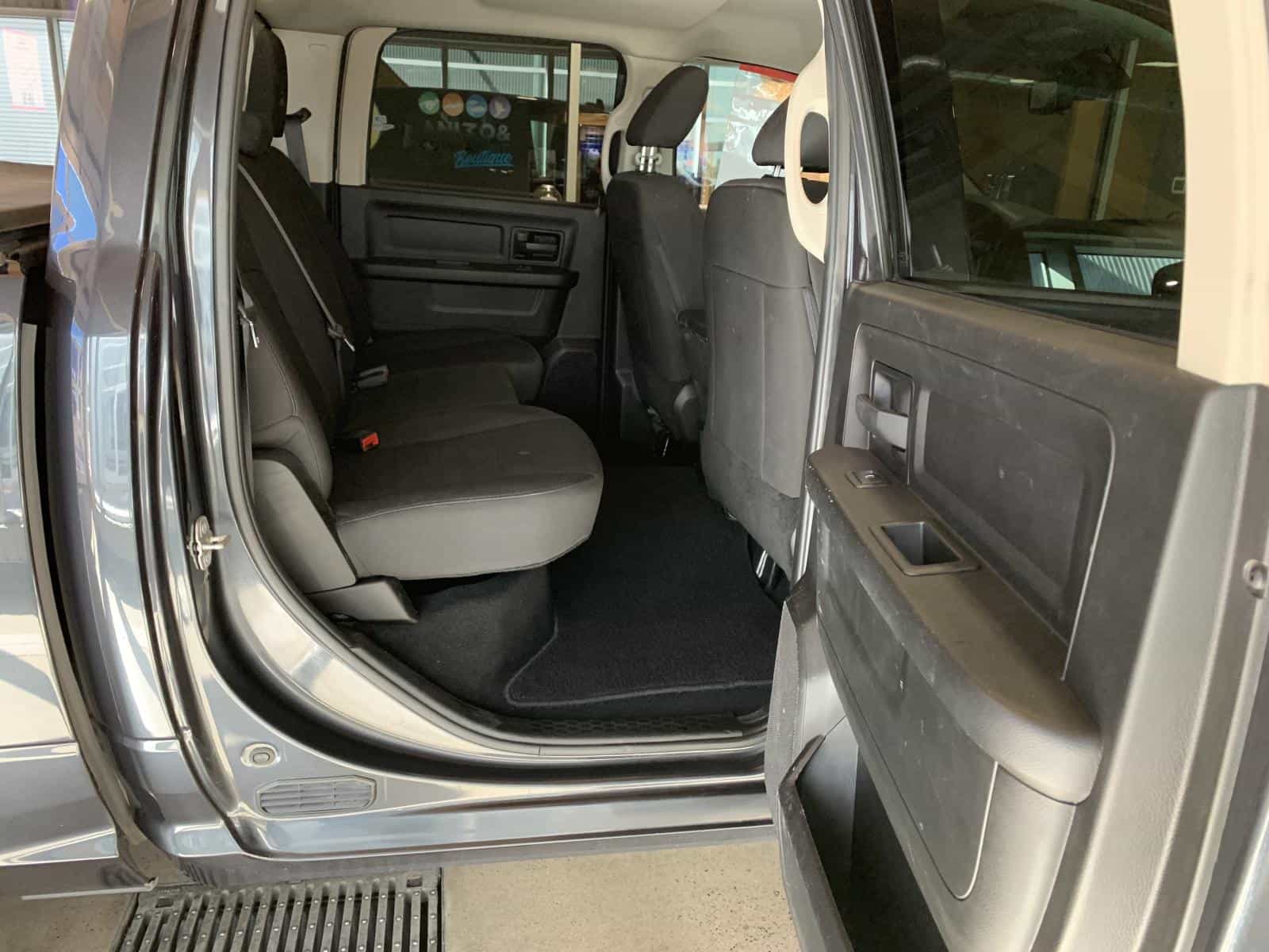 2020 RAM 1500 Classic Express - Image 8