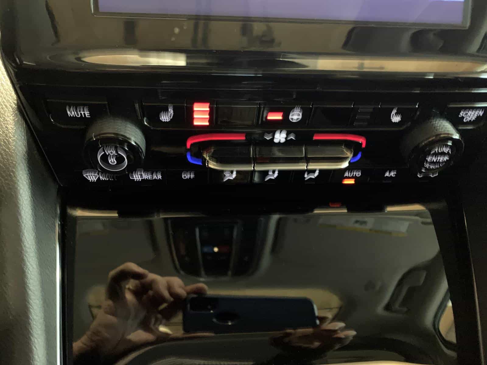 2023 Jeep GRAND CHEROKEE LAREDO/ALT Laredo - Image 16