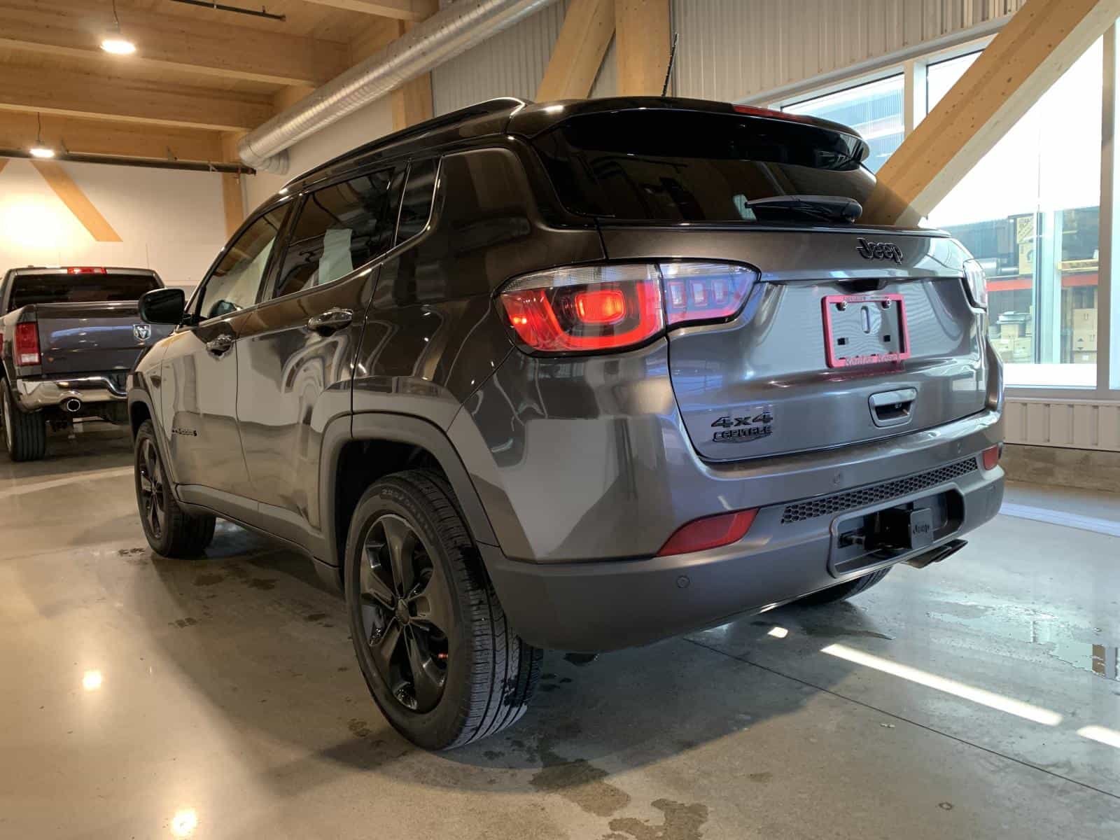 Image 3 Jeep Compass Latitude North 2018