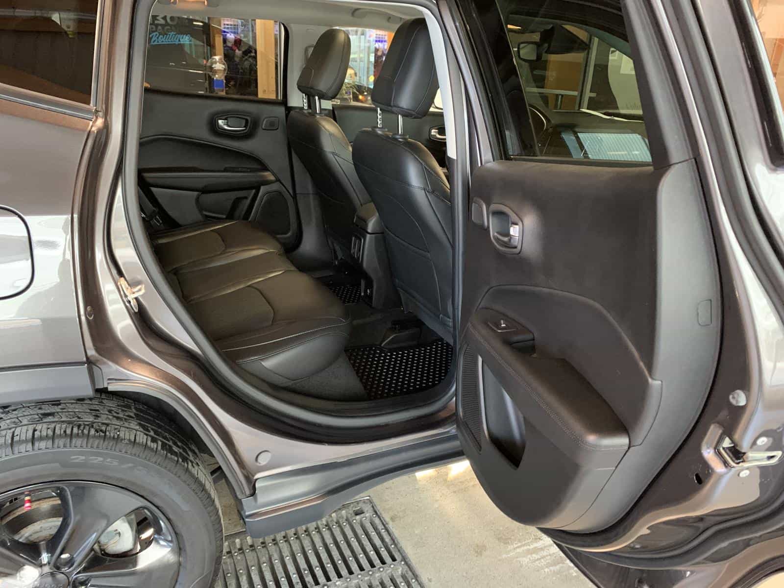 2018 Jeep Compass Latitude North - Image 8