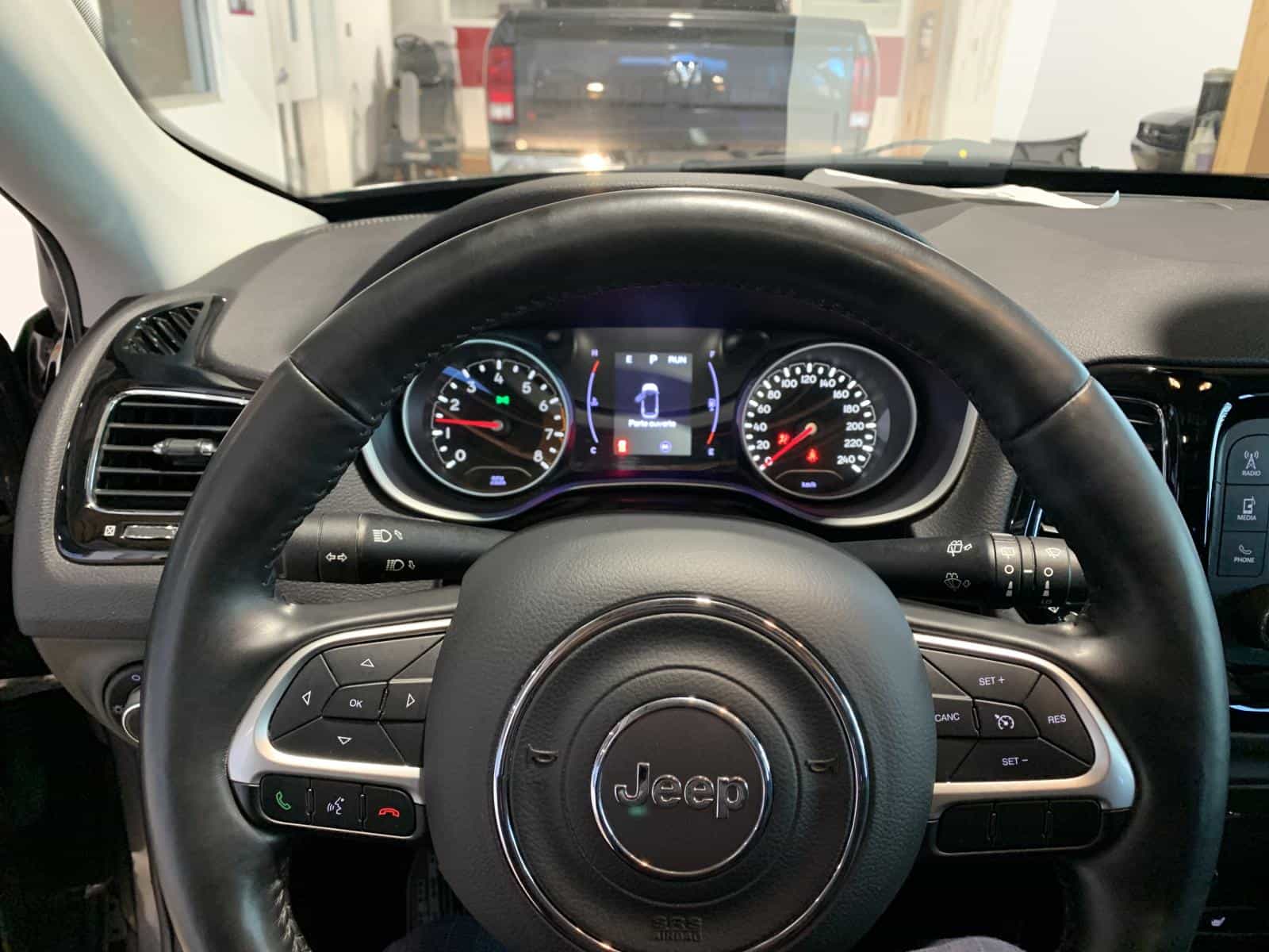 Image 14 Jeep Compass Latitude North 2018