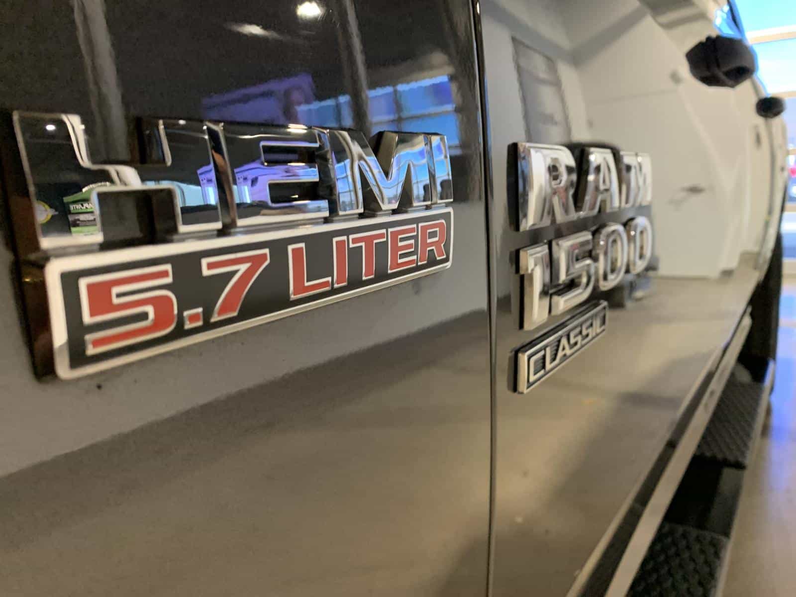 2022 RAM 1500 CLASSIC TRADESMAN Express - Image 7