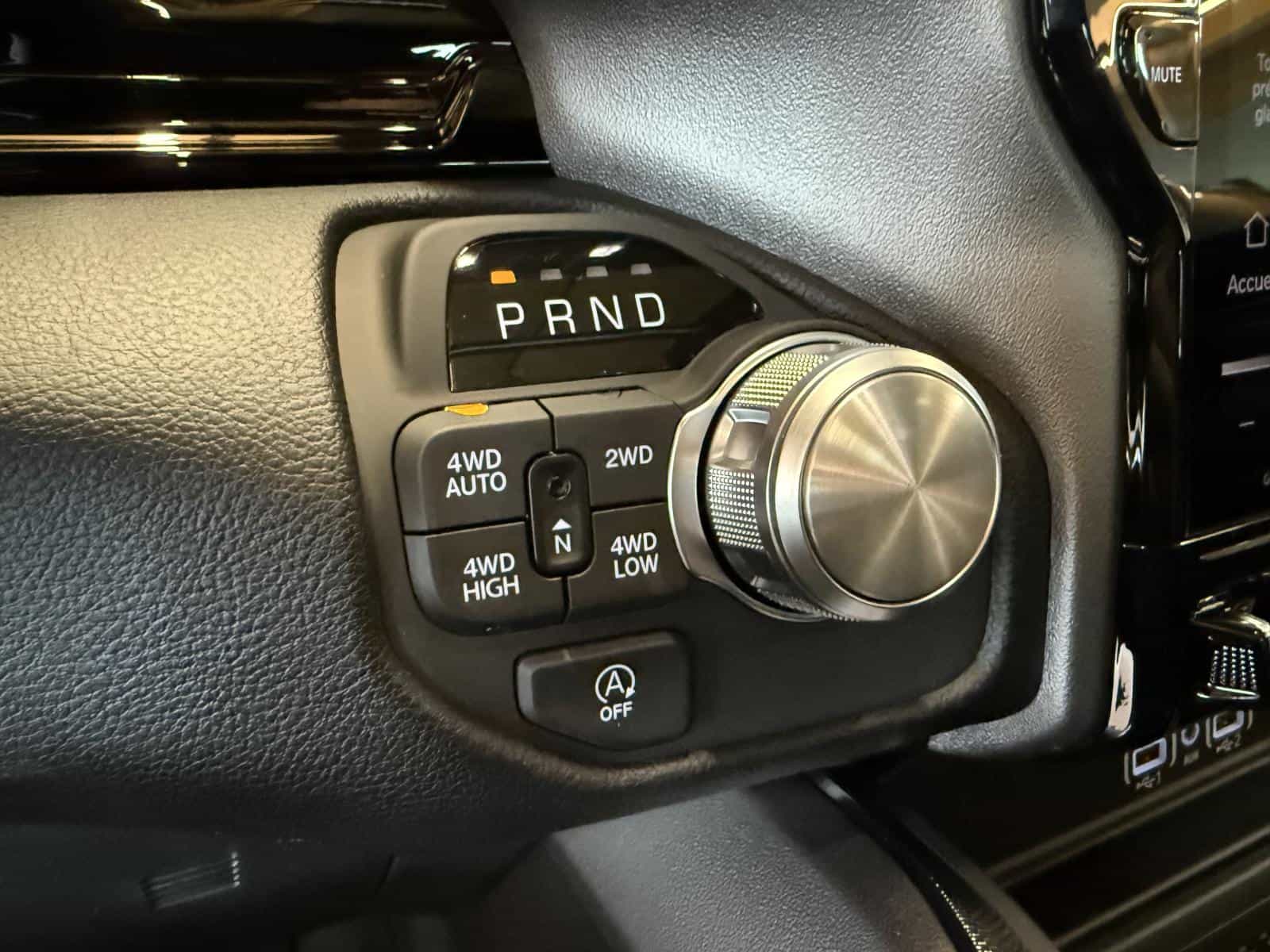 Image 11 RAM 1500 Sport 2026