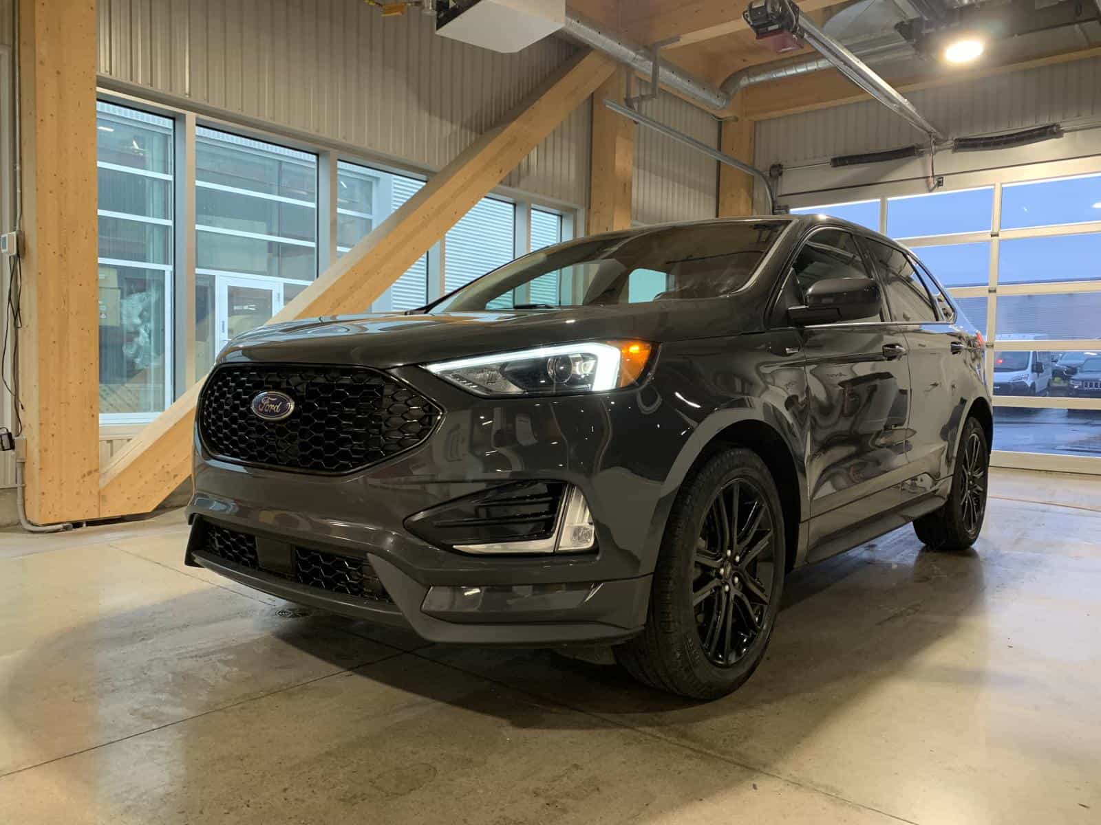 Image 2 Ford Edge Sel SEL 2021