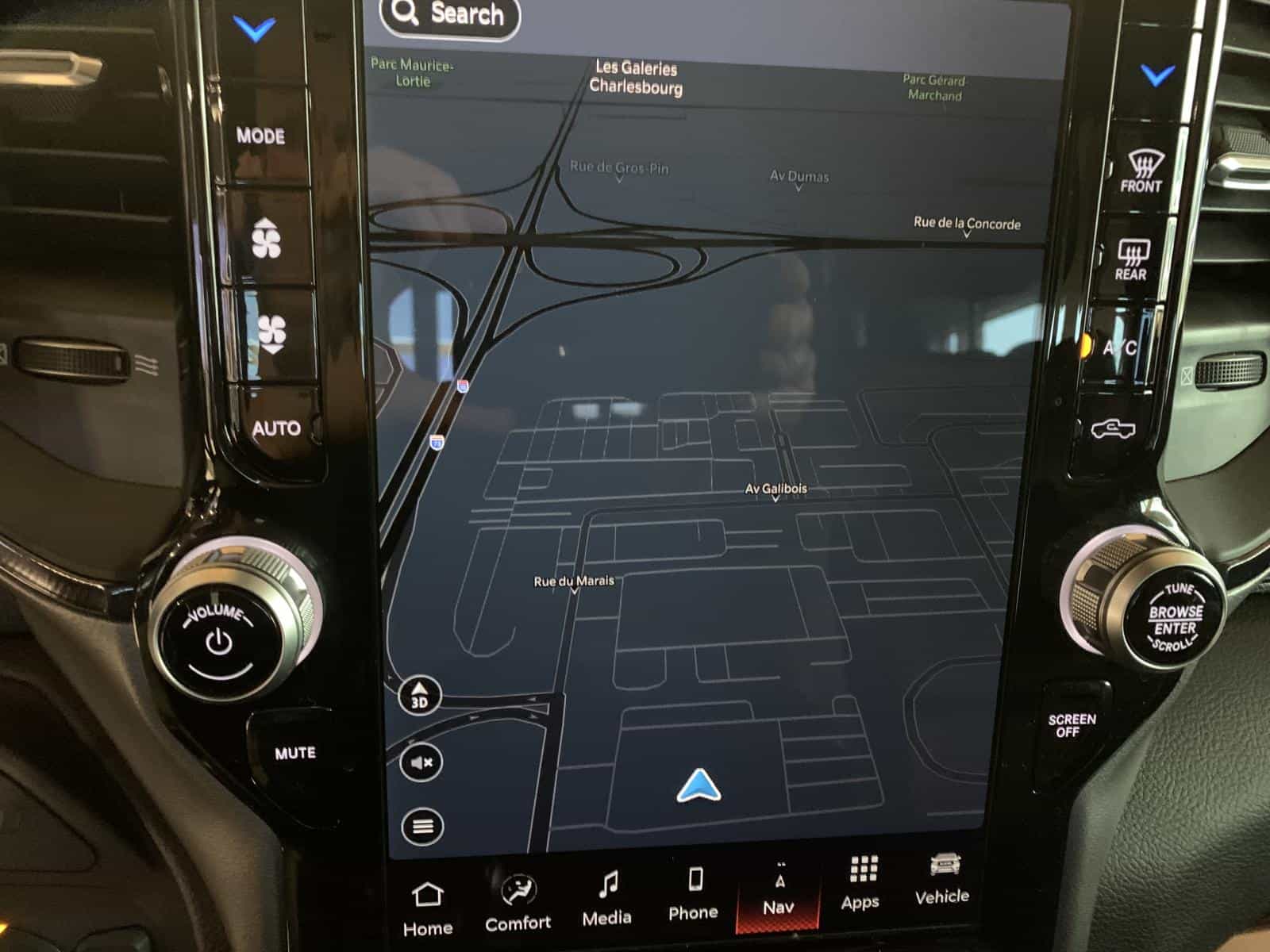 2023 RAM 1500 REBEL Rebel - Image 28