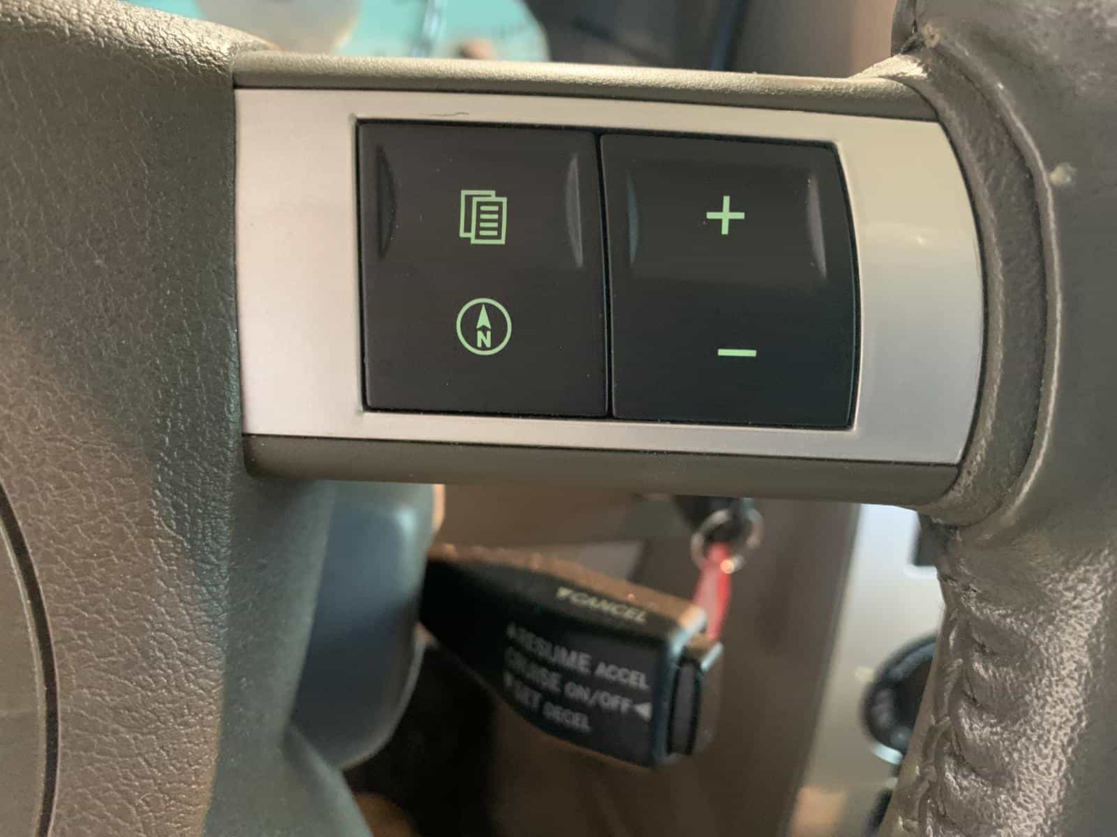 2009 Chrysler 300 Limited Limited - Image 18