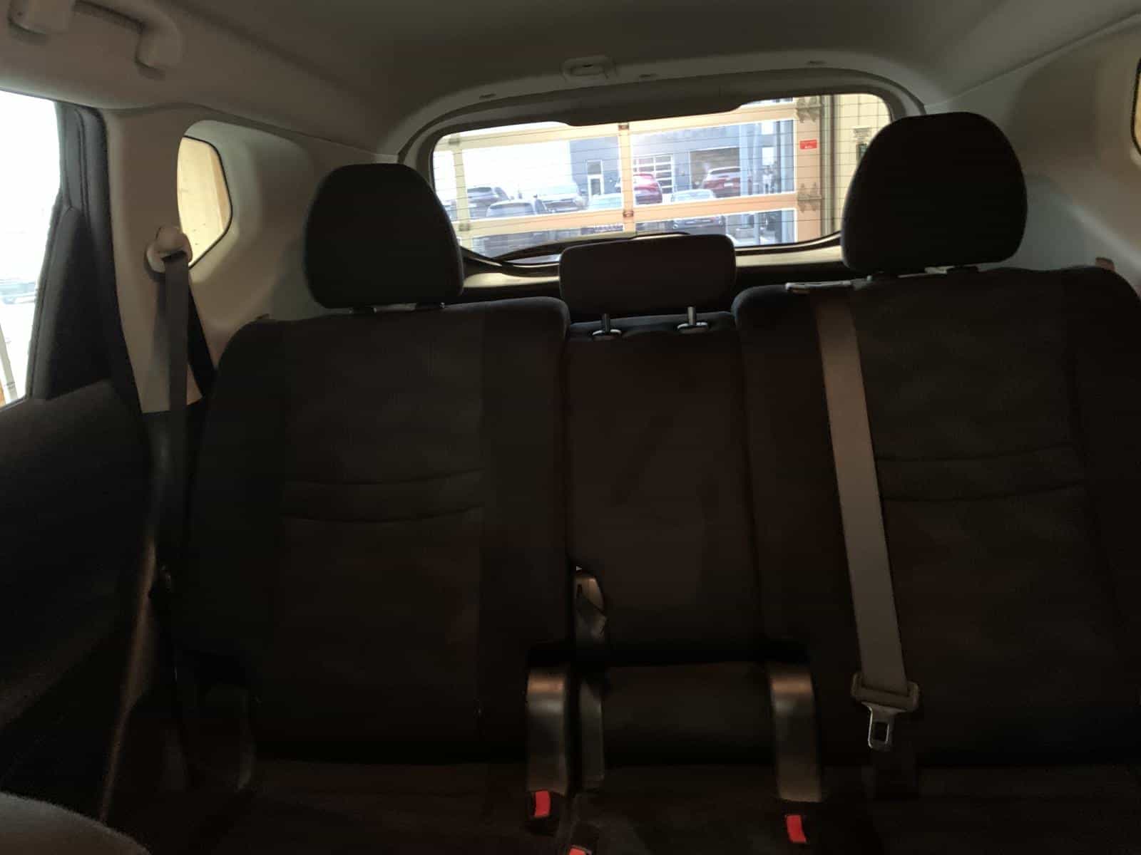 2016 Nissan ROGUE S/SL/SV Noir - Image 23