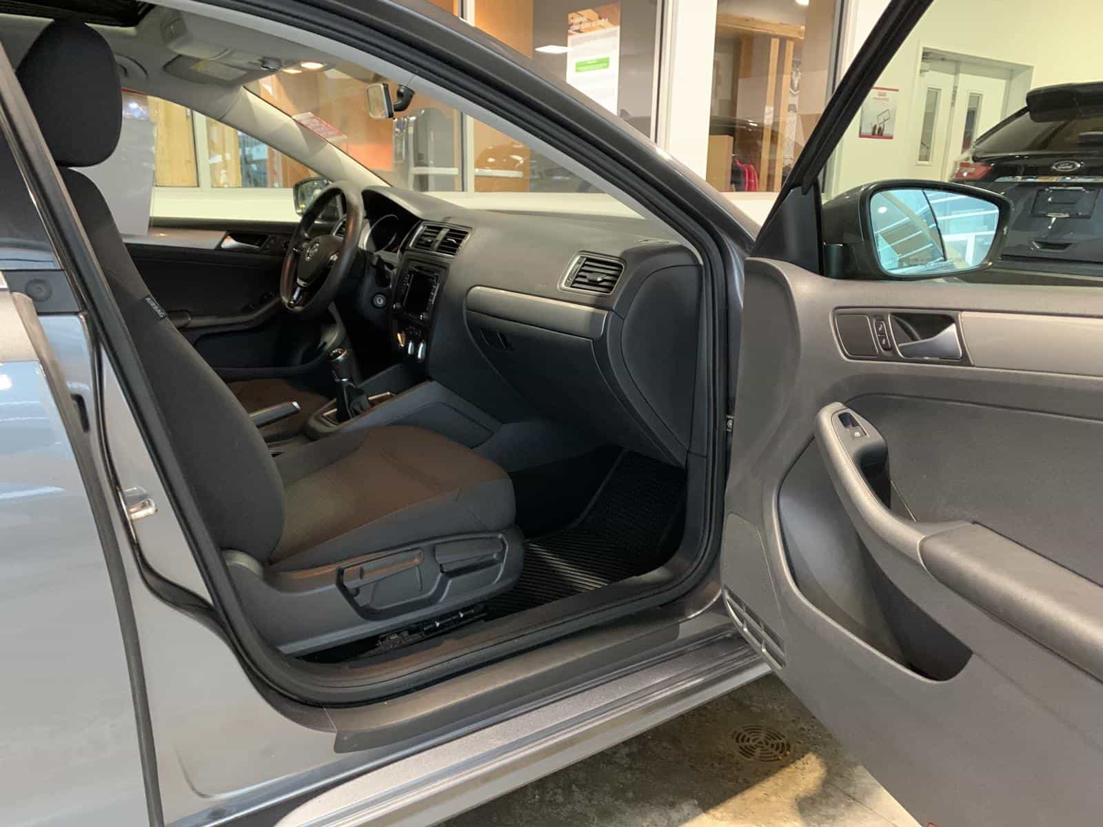 Image 8 Volkswagen Jetta Se 2.0L 2015