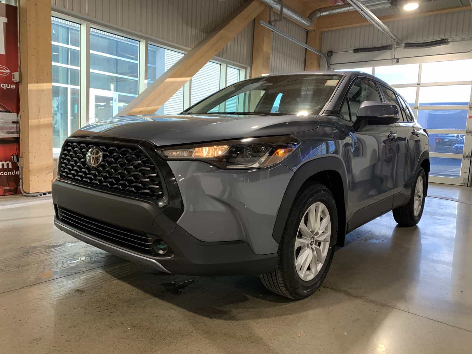 2023 Toyota Corolla Cross LE - Image 1