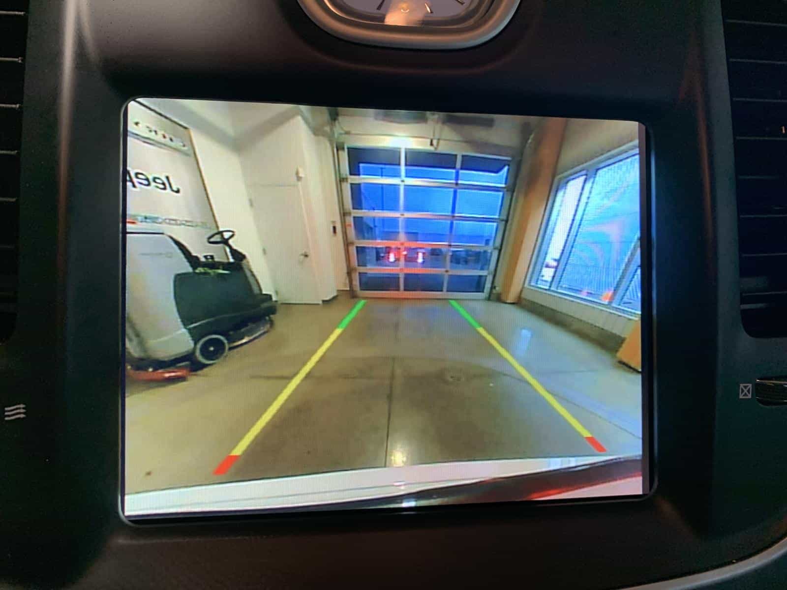 2023 Chrysler 300 Touring L Touring L - Image 15