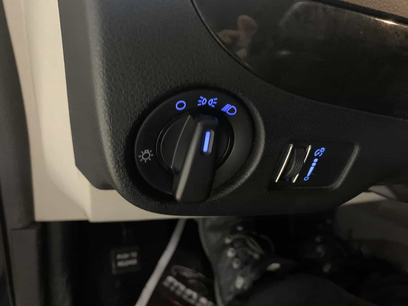 2014 Dodge Caravan SE - Image 19