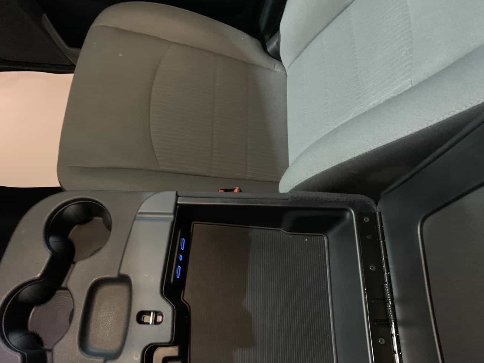 2023 RAM 1500 CLASSIC SLT SLT - Image 25