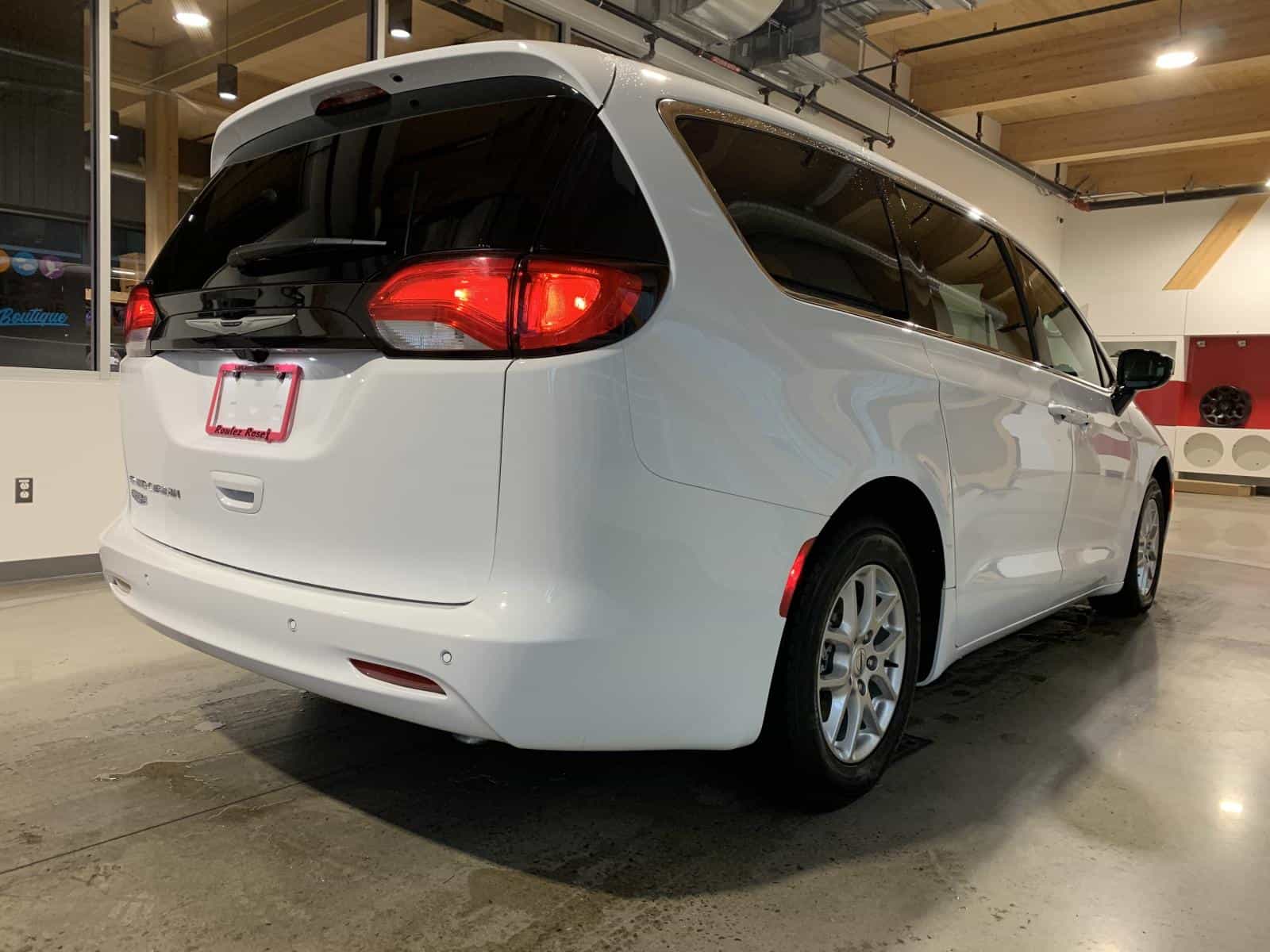 Image 4 Chrysler GRAND CARAVAN SXT SXT 2024