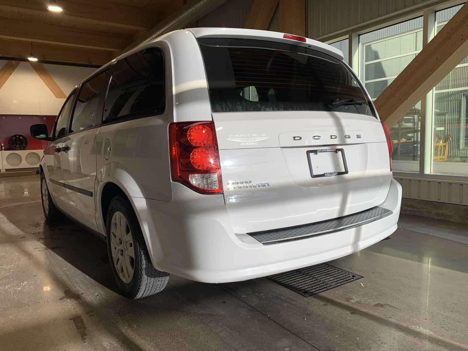 2016 Dodge GRAND CARAVAN SE Canada Value Package - Image 2