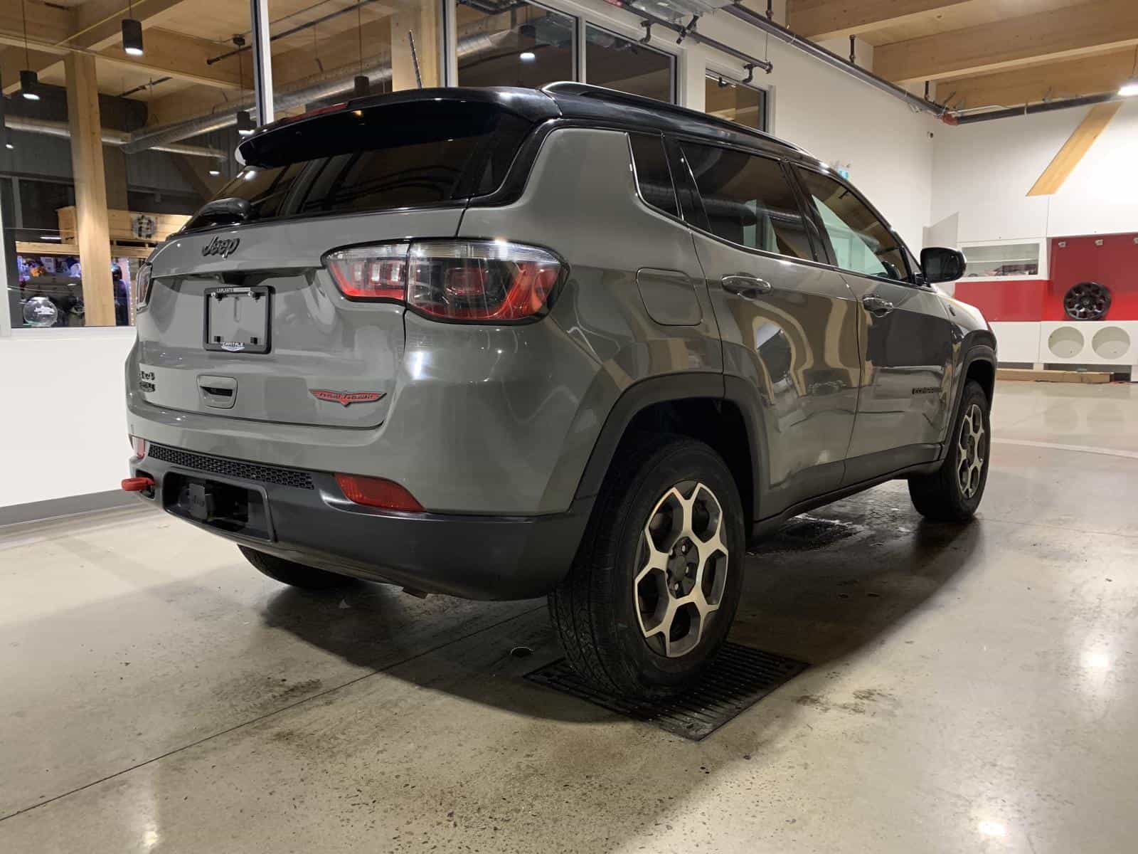 2022 Jeep Compass Trailhawk Trailhawk - Image 3