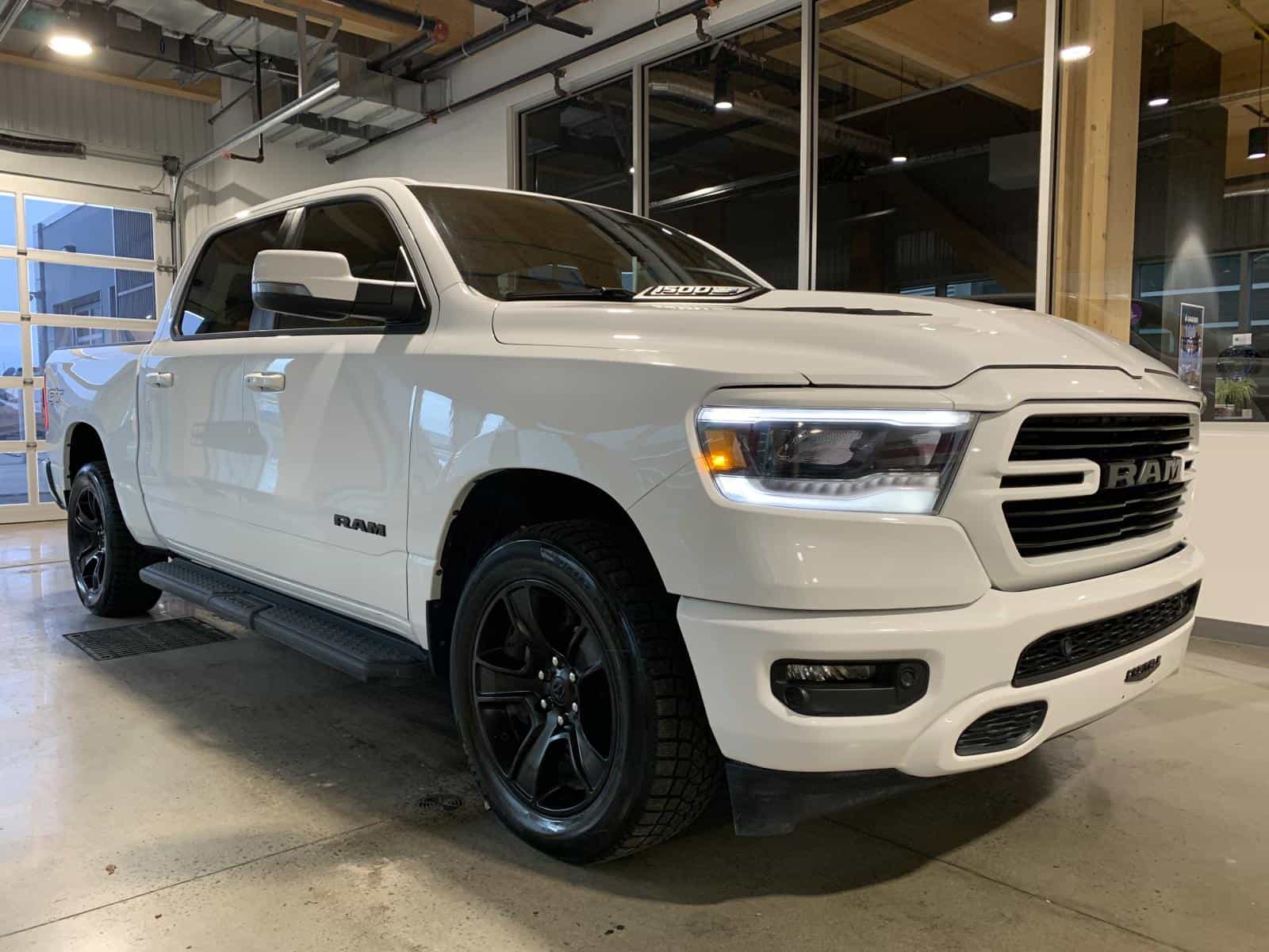 2023 RAM 1500 Sport Sport - Image 6