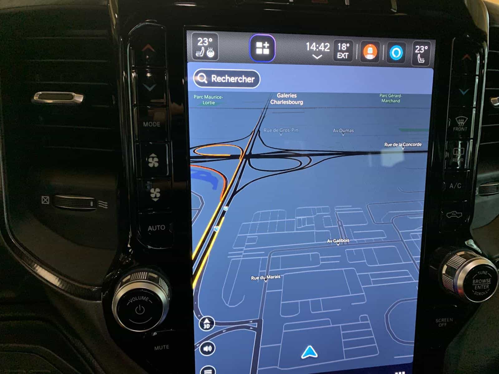 2023 RAM 1500 Sport Sport - Image 17