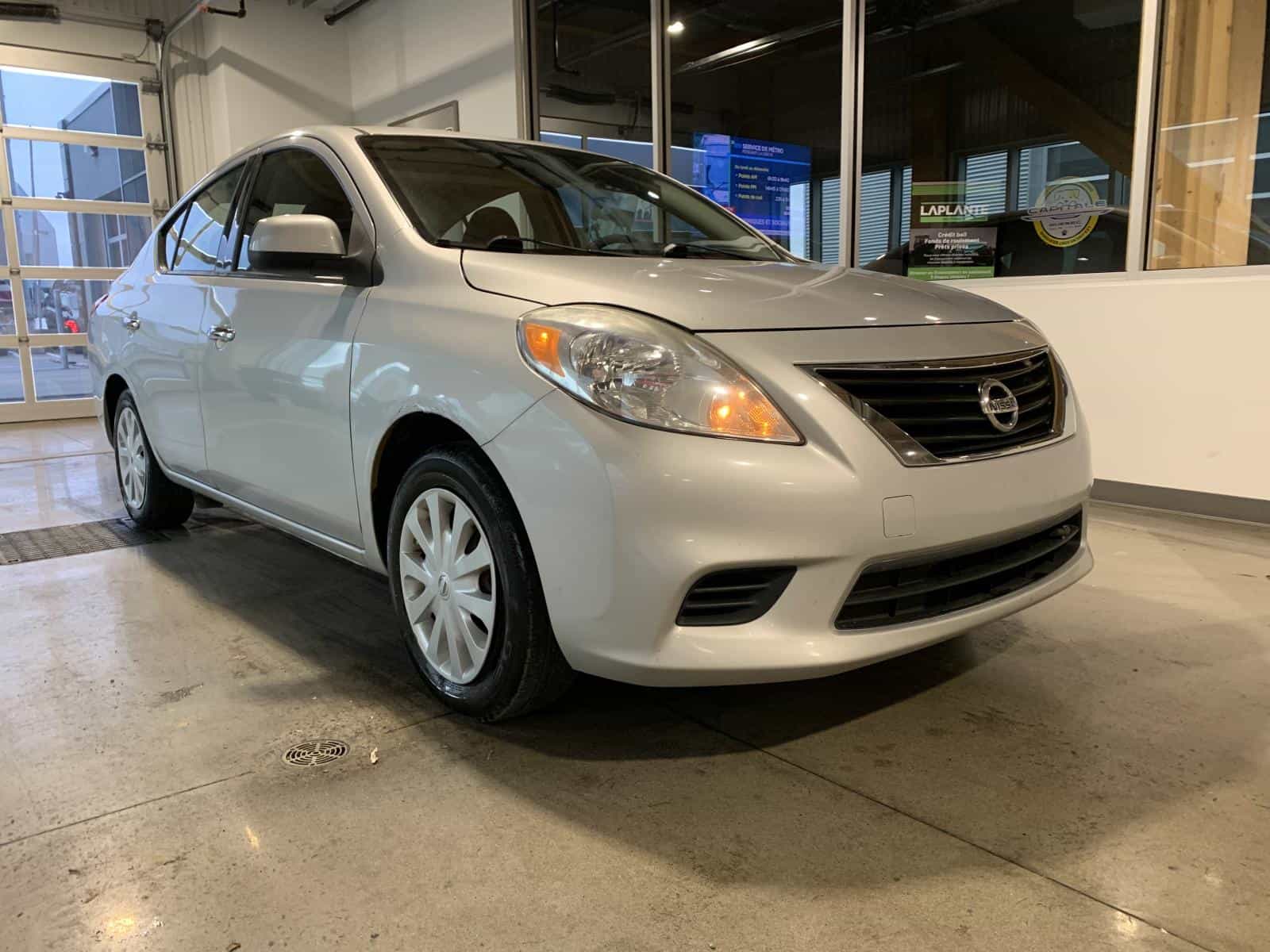 2014 Nissan Versa S/S Plus/Sv/Sl SV - Image 4