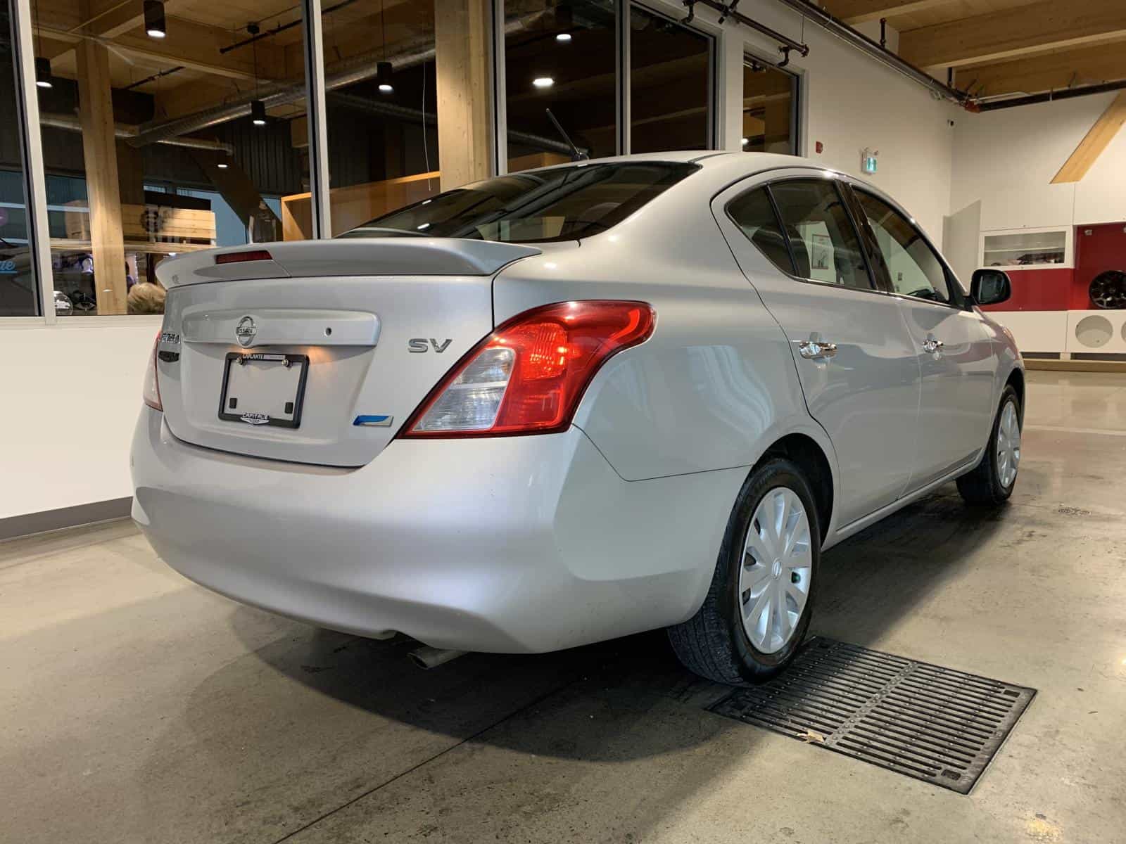 2014 Nissan Versa S/S Plus/Sv/Sl SV - Image 3