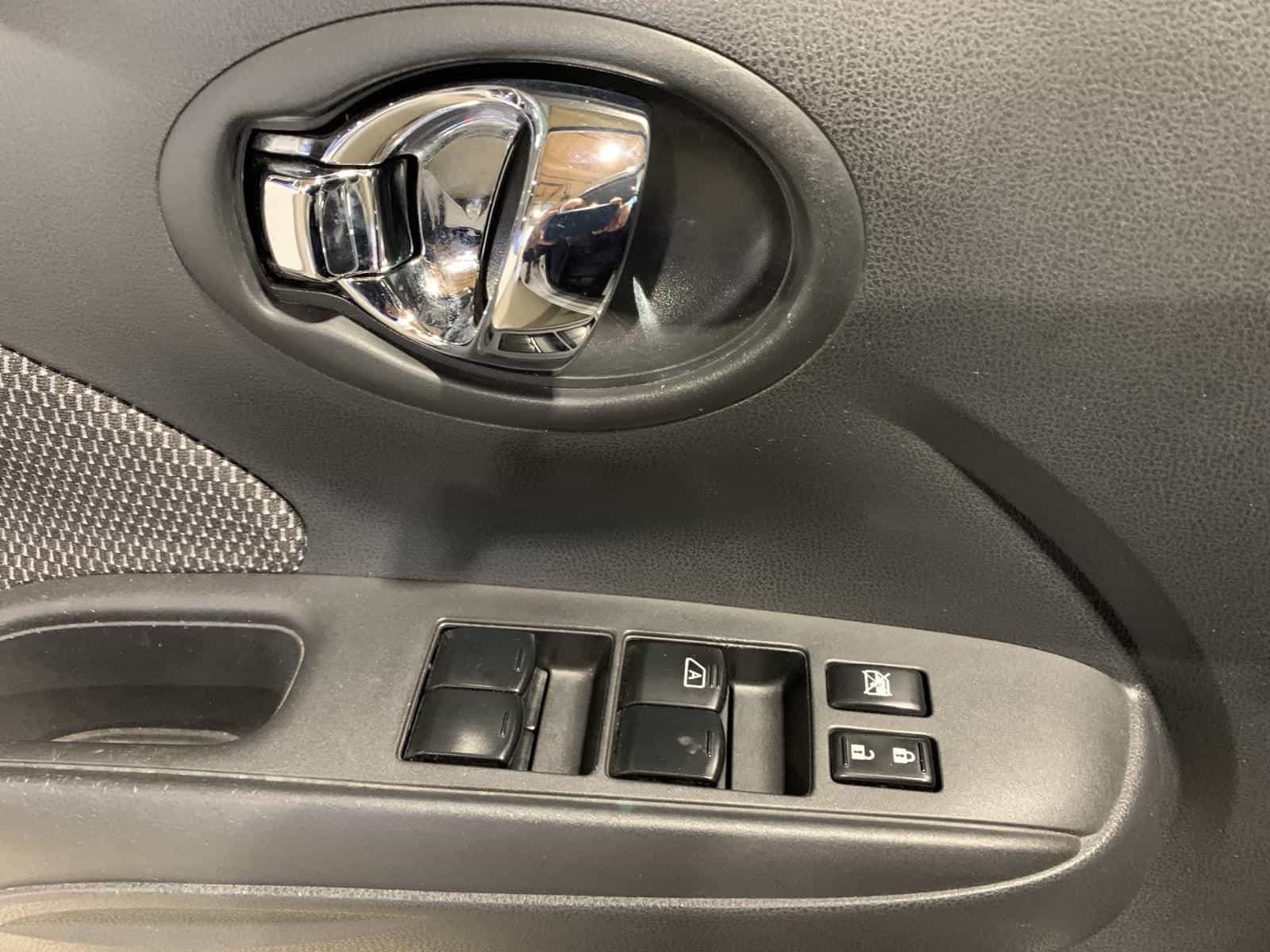 2014 Nissan Versa S/S Plus/Sv/Sl SV - Image 21