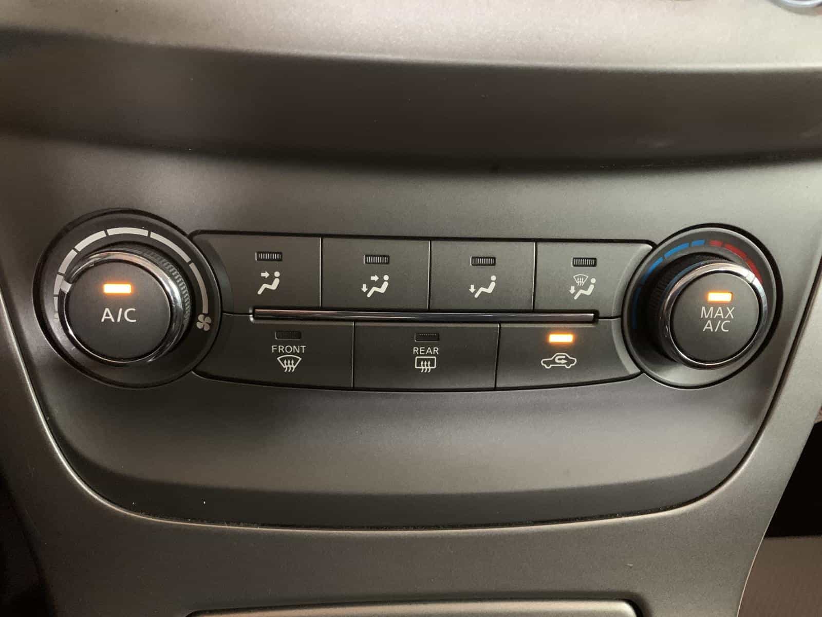 2014 Nissan SENTRA S/SV/SR/SL S - Image 26