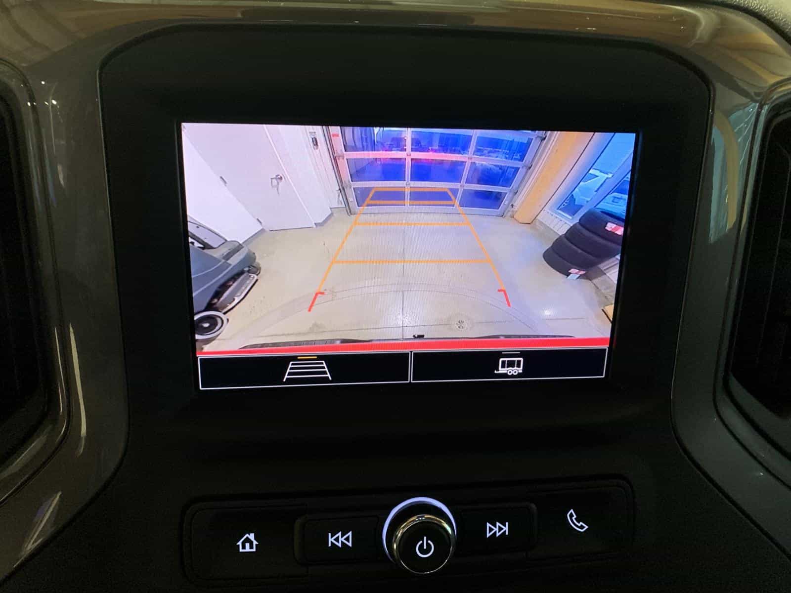 2024 Chevrolet Silverado 1500 Custom Trail Boss - Image 17