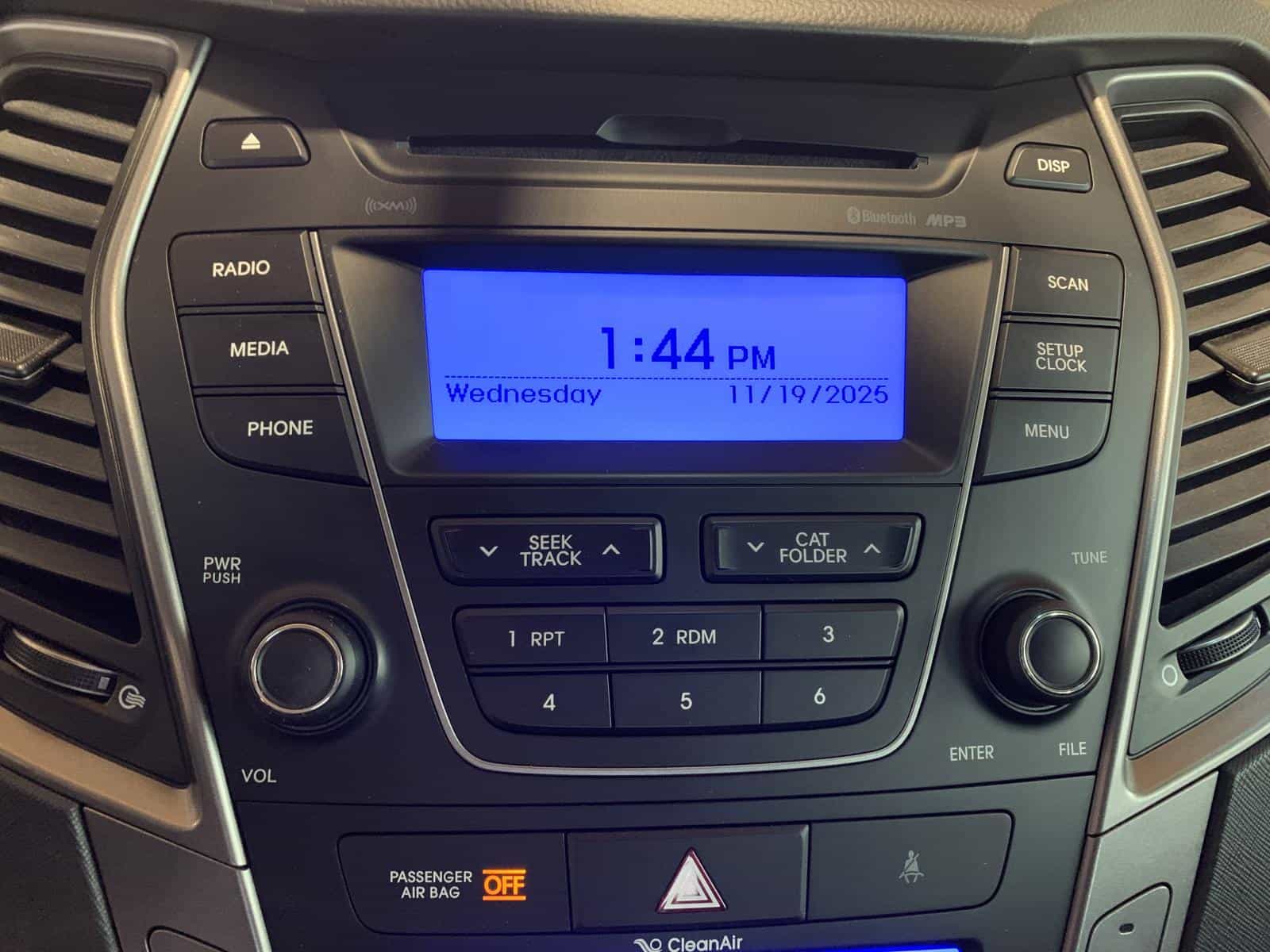 2016 Hyundai Santa Fe Sport 2.4 Luxury - Image 14