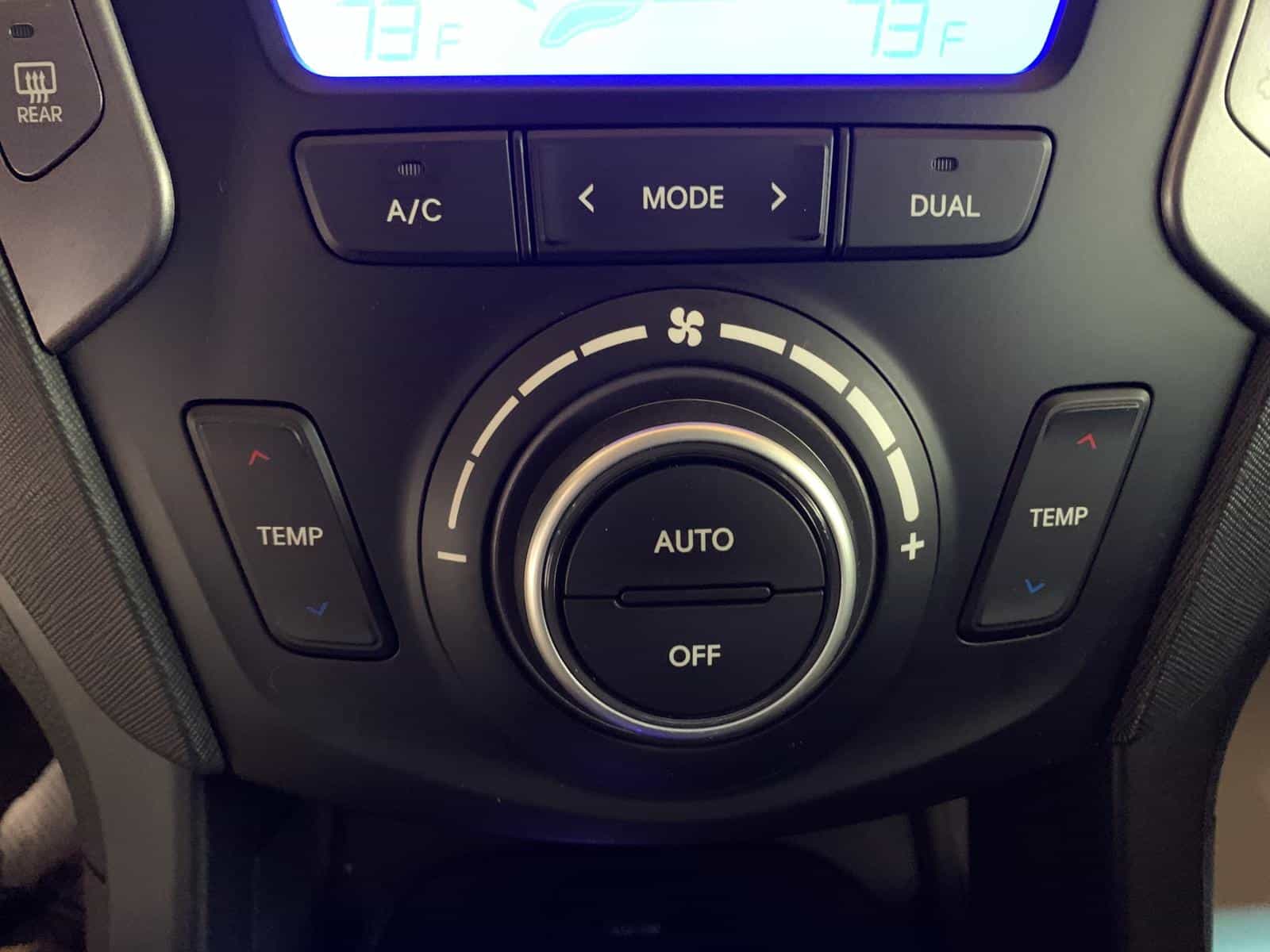 2016 Hyundai Santa Fe Sport 2.4 Luxury - Image 16