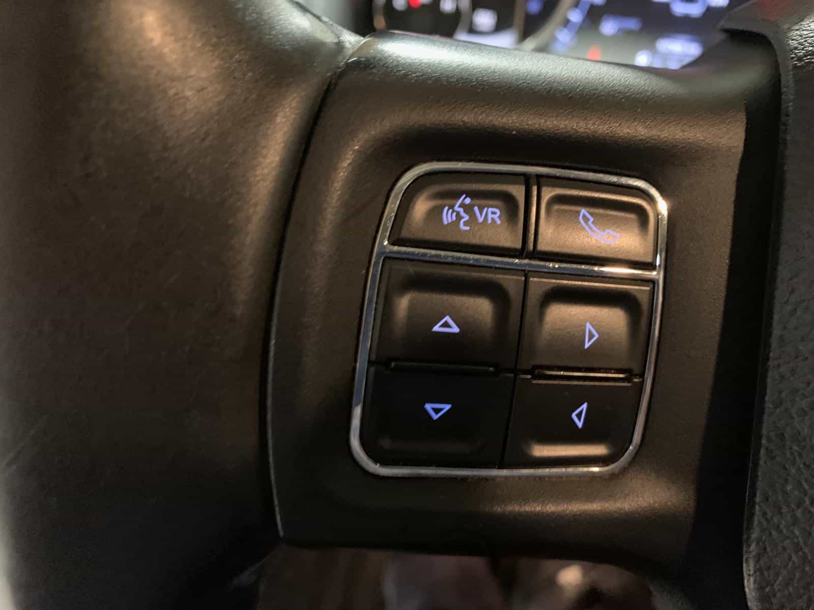 2016 RAM 1500 SLT Outdoorsman - Image 21