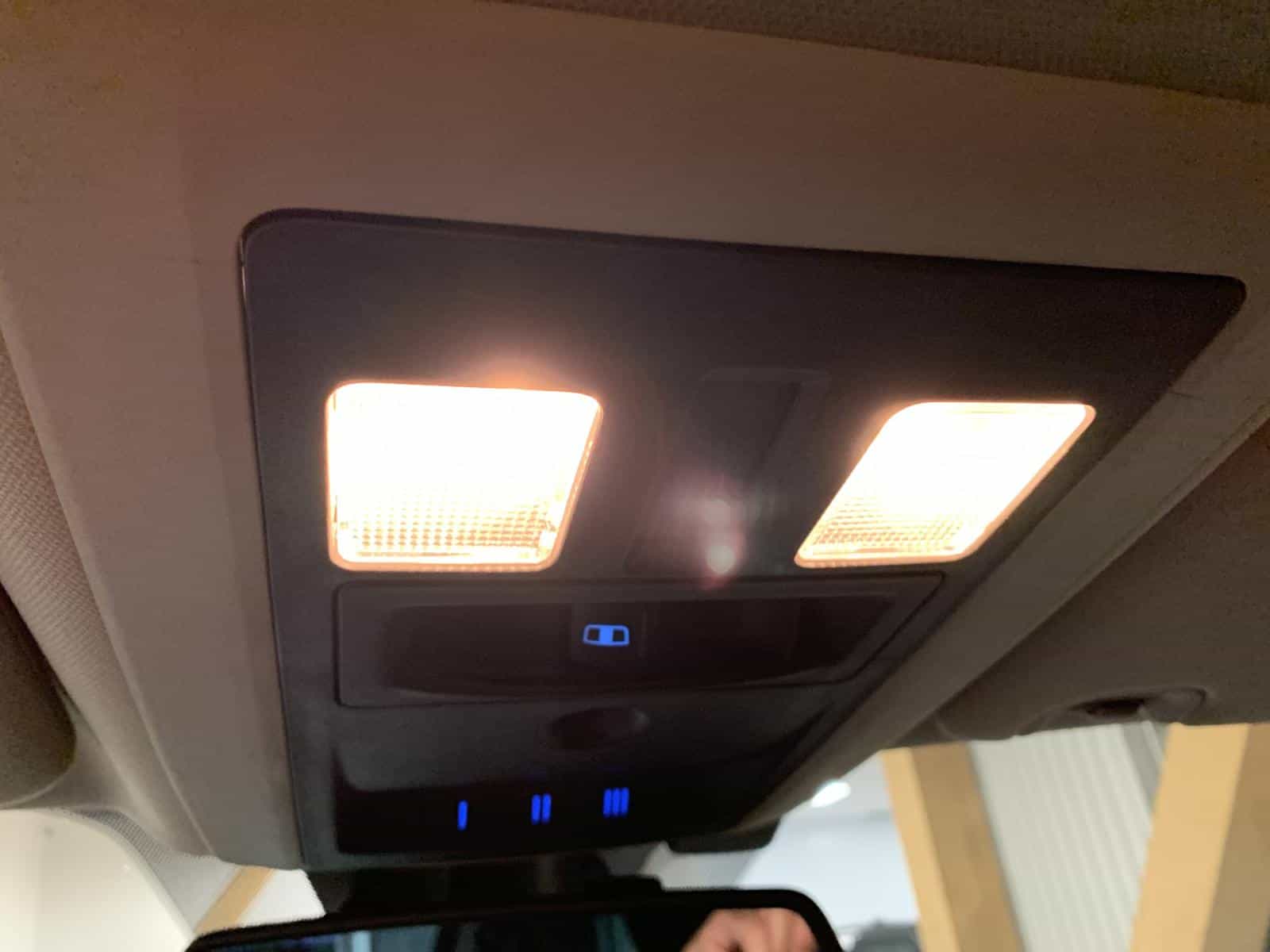 2016 RAM 1500 SLT Outdoorsman - Image 24