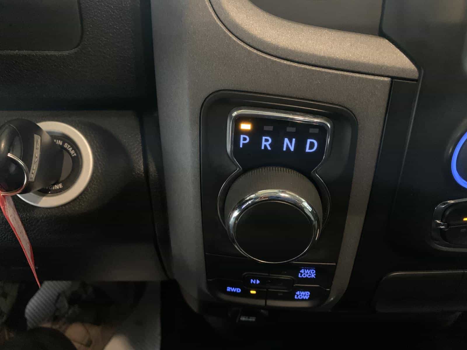 2021 RAM 1500 CLASSIC TRADESMAN Tradesman - Image 15