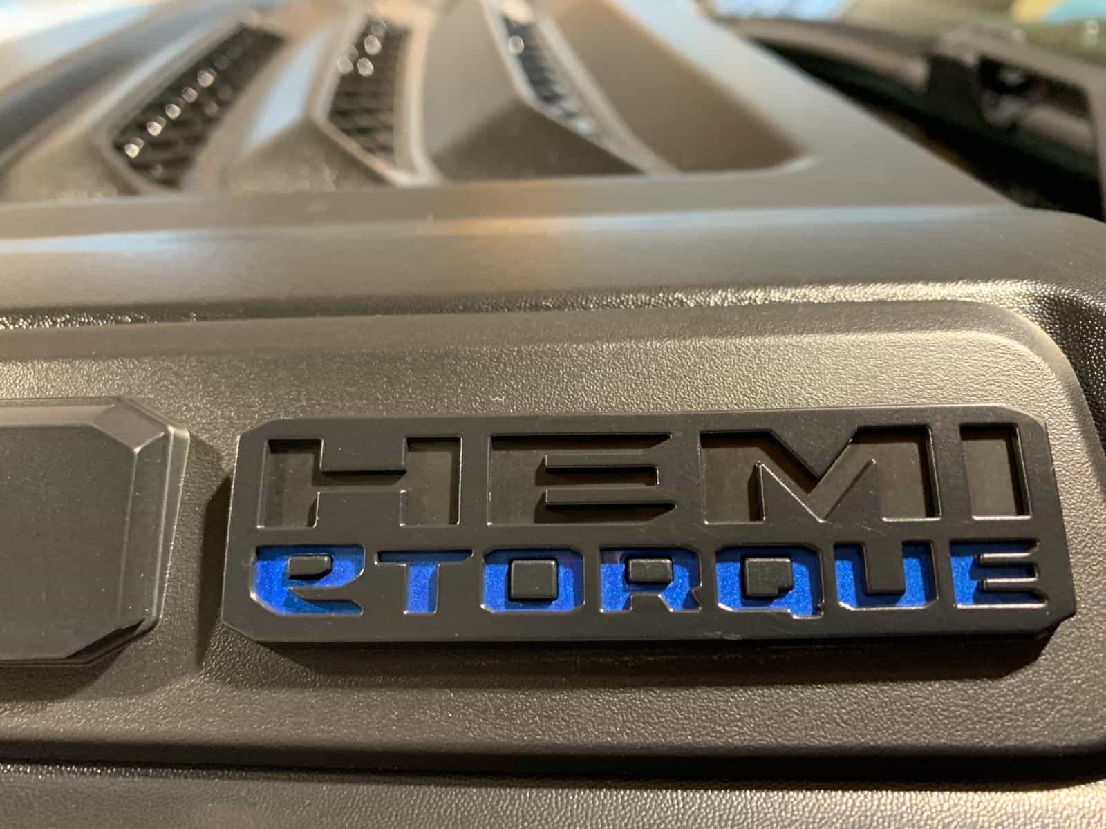 2023 RAM 1500 Sport Sport - Image 8