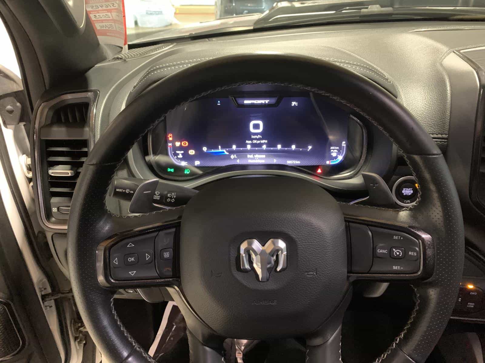 2023 RAM 1500 Sport Sport - Image 15